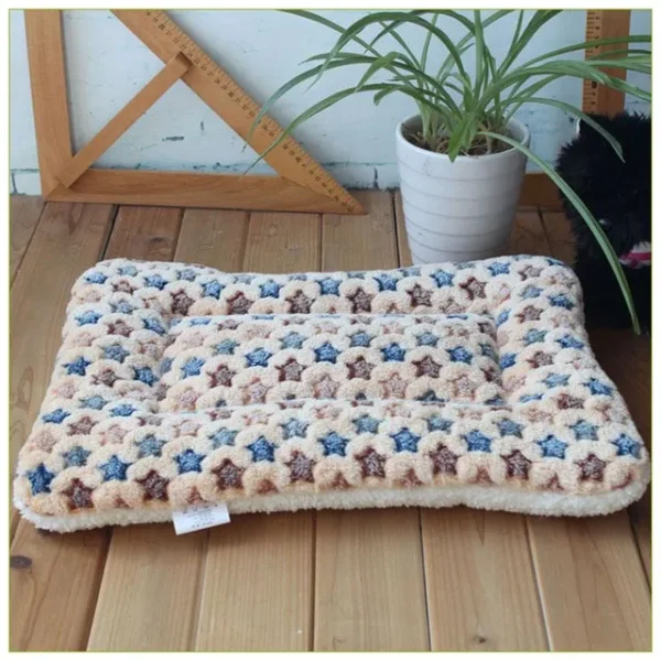 Flannel Pet Mat Dog Bed Cat Bed Thicken Sleeping Mat Dog Blanket Mat For Puppy Kitten Pet Bed for Small Large Dogs Pet Supplies - Image 24