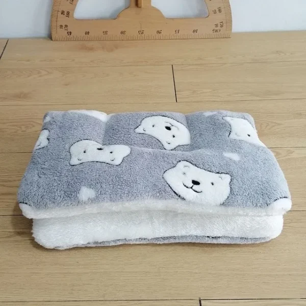 Flannel Pet Mat Dog Bed Cat Bed Thicken Sleeping Mat Dog Blanket Mat For Puppy Kitten Pet Bed for Small Large Dogs Pet Supplies - Image 13