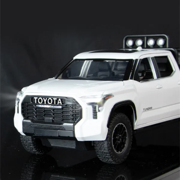 1/22 Tundra Pickup Alloy Car Model Diecast & Toy Metal Off-Road Vehicles Car Model Sound and Light Collection Childrens Toy Gift - Image 4